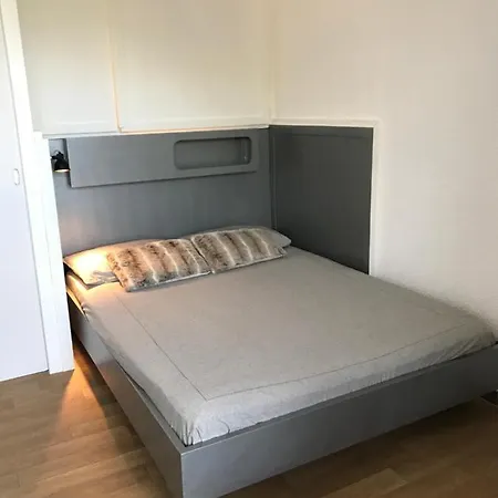 Maison Loubiere Apartment